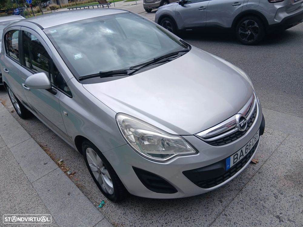 Opel Corsa 2012 photo 3