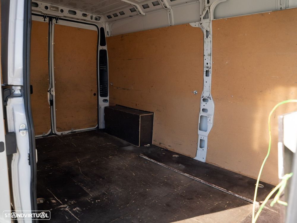 Peugeot Boxer 2.2 BlueHDi 335 L3 CD - 34