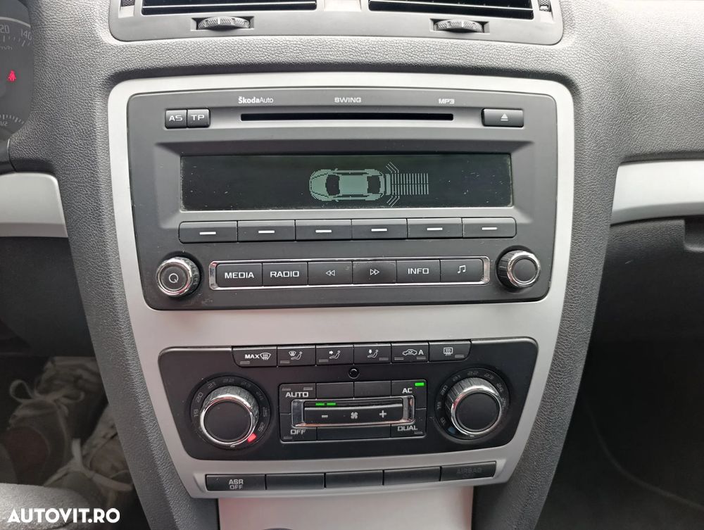 Skoda Octavia 1.6 TDI Greenline - 5
