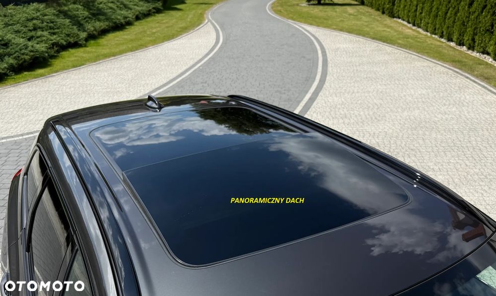 Volvo XC 60 B4 D Plus Dark - 32