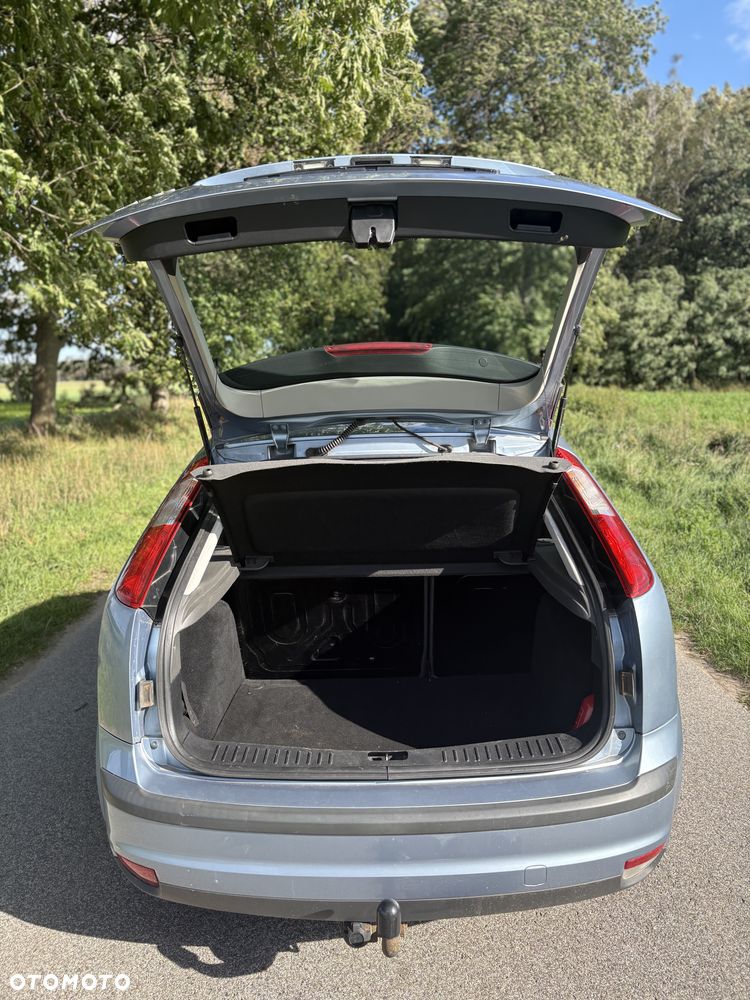 Ford Focus 1.6 Ambiente - 13