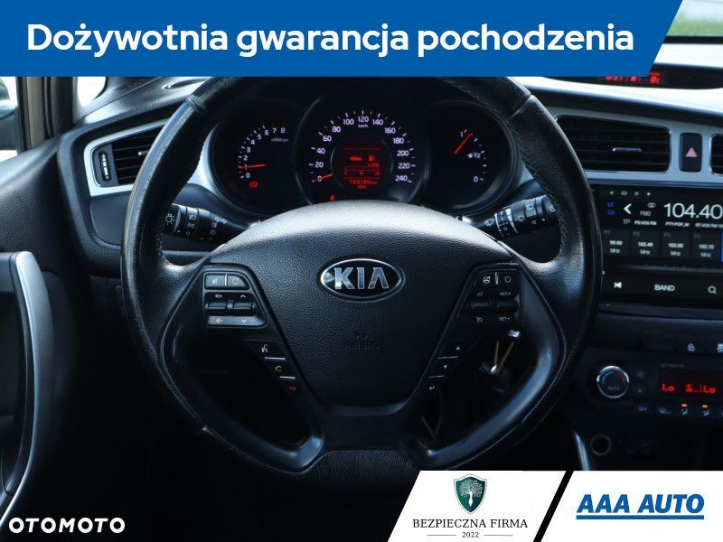 Kia Ceed - 23