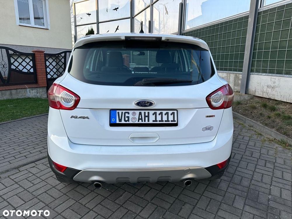 Ford Kuga - 9