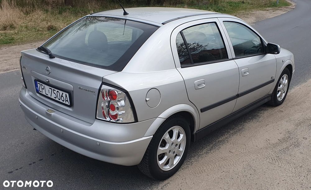 Opel Astra - 3