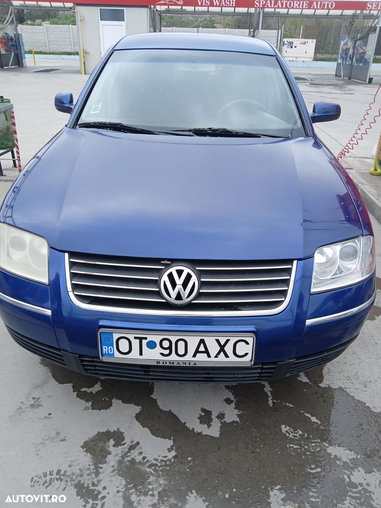 Volkswagen Passat 1.8 Comfortline - 3