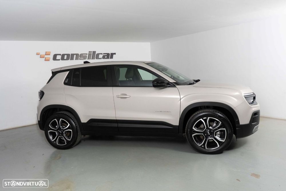 Jeep Avenger 54 kWh Summit - 8