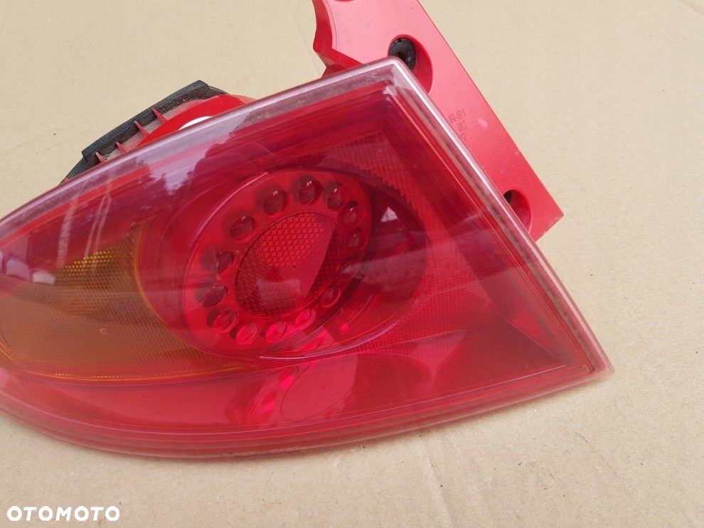 SEAT LEON II 05- LEWA TYLNA LAMPA ORYGINAŁ 1P0945111D STAN BDB - 2