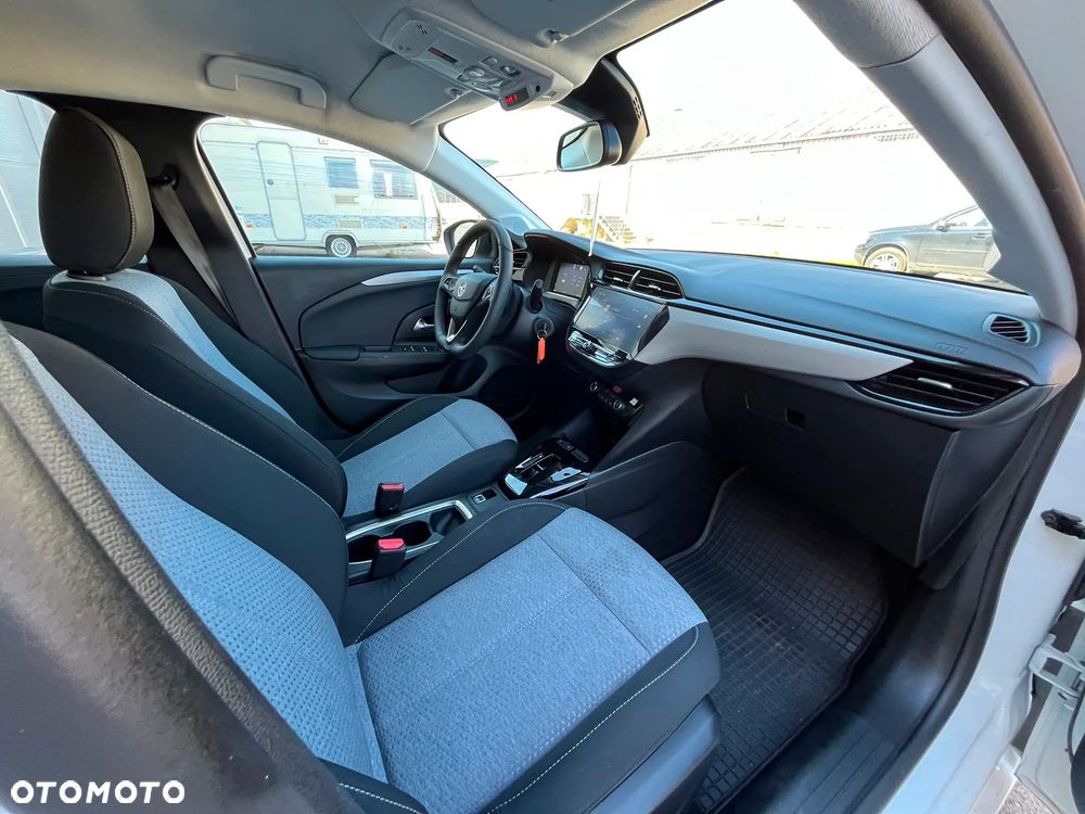 Opel Corsa - 8