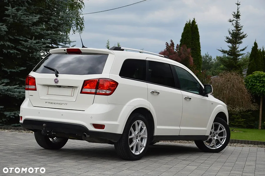 Fiat Freemont 2.0 Multijet 16V DPF Automatik Allrad Black Code - 15