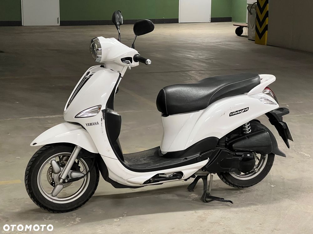 Yamaha D'elight - 2