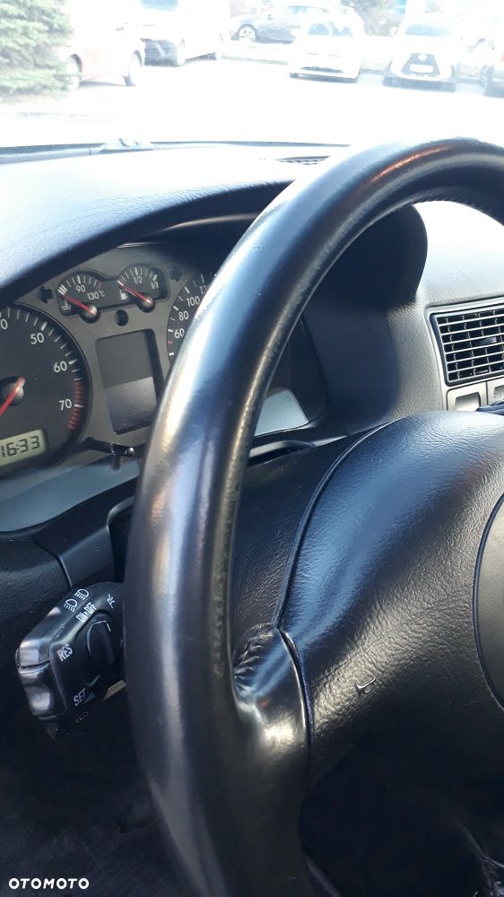 Volkswagen Golf - 16