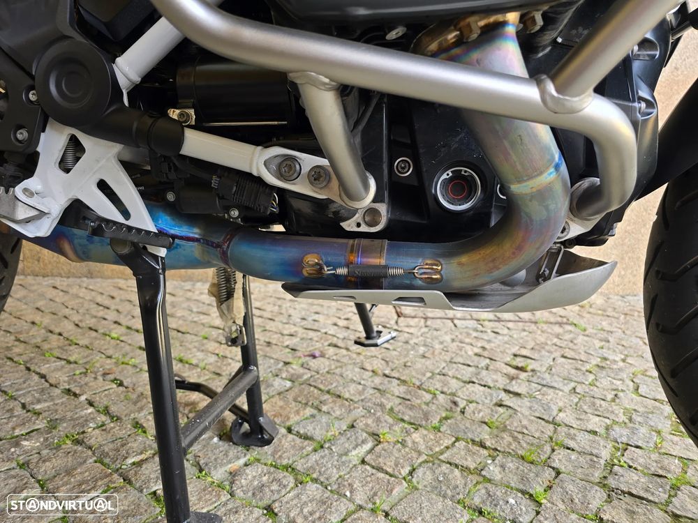 BMW R 1250 GS HP AKRAPOVIC - 15