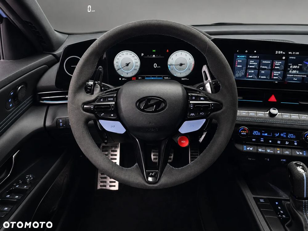 Hyundai Avante - 19