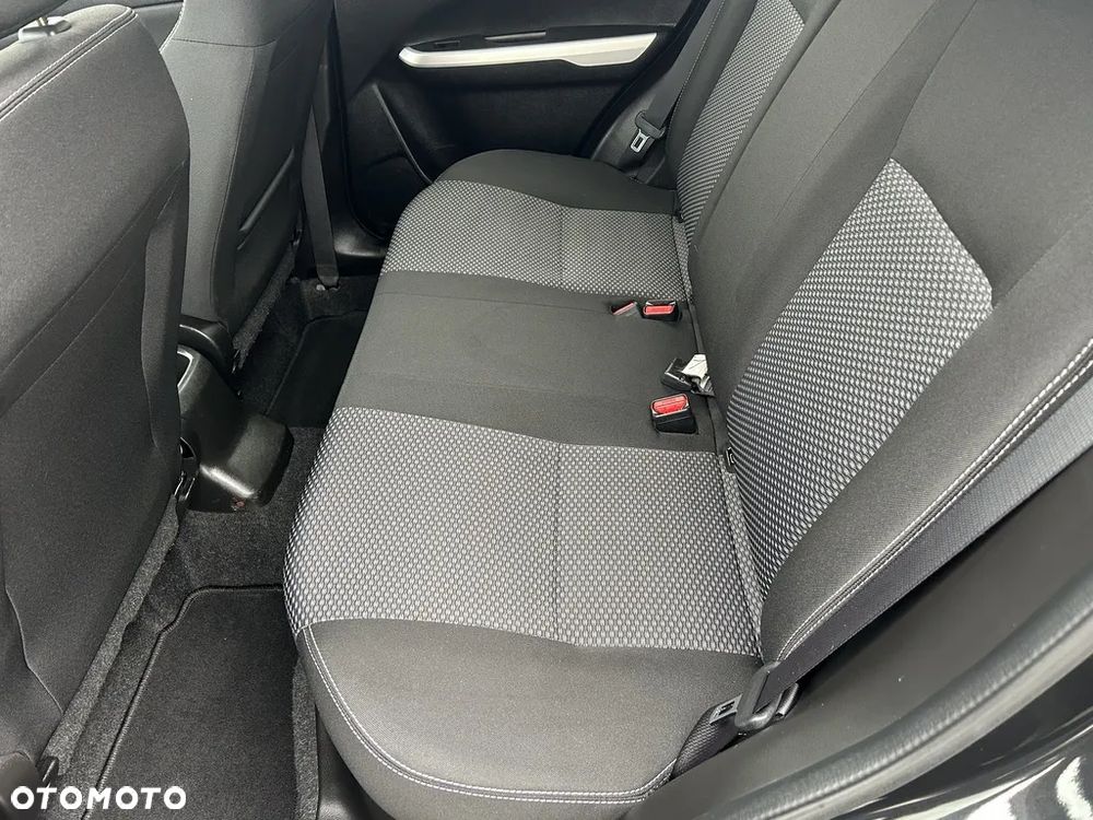 Suzuki Vitara 1.6 Premium 2WD - 32