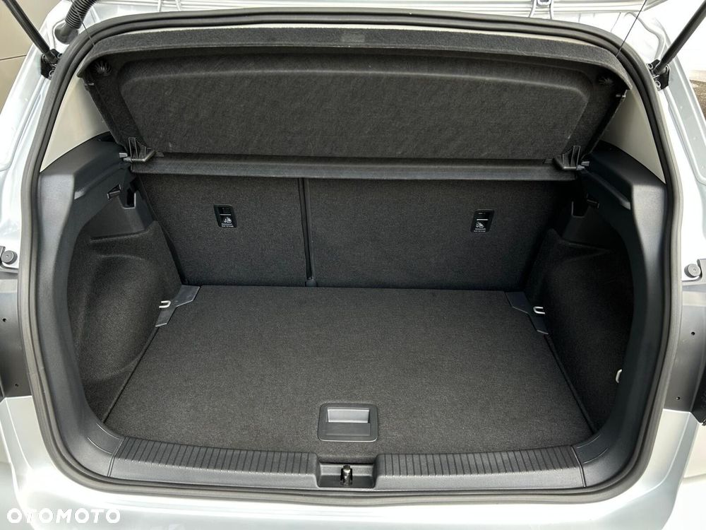 Volkswagen T-Cross - 11