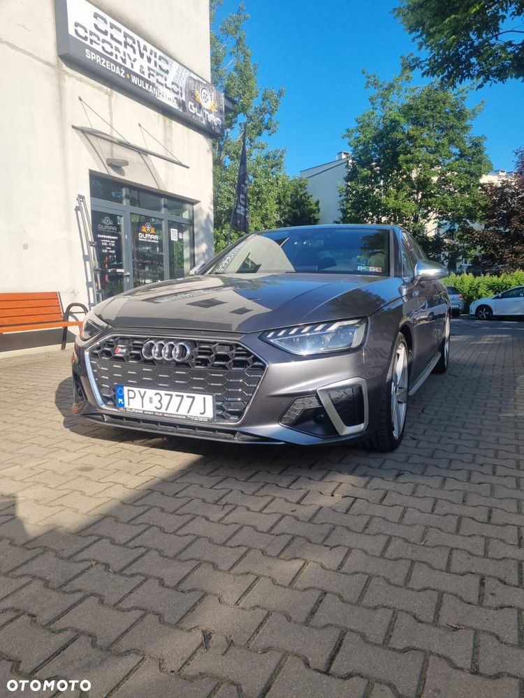 Audi S4 Limousine - 1