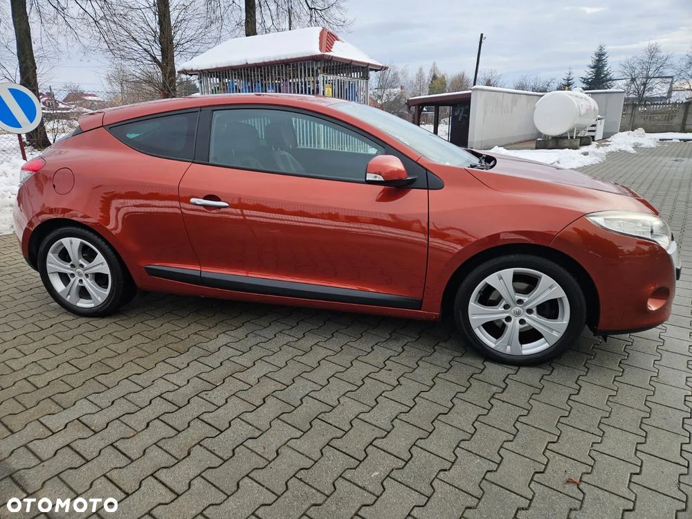 Renault Megane 1.6 Dynamique - 10