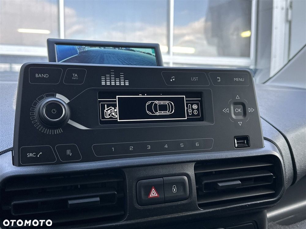 Opel Combo 1.2T 110KM Enjoy Cargo - 28