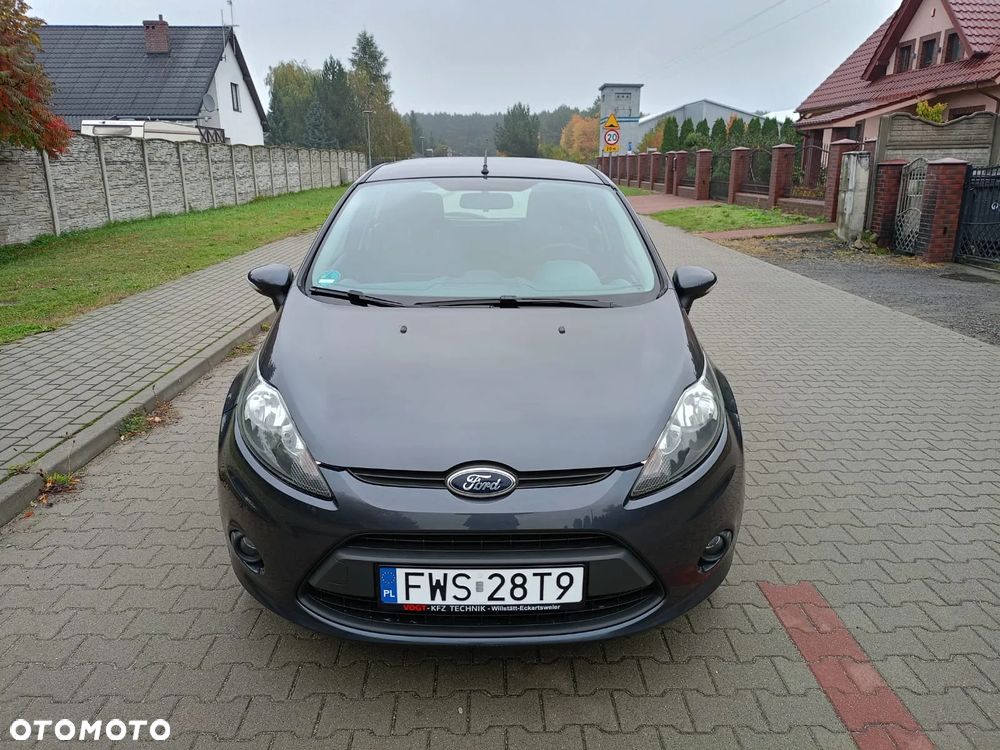 Ford Fiesta - 2