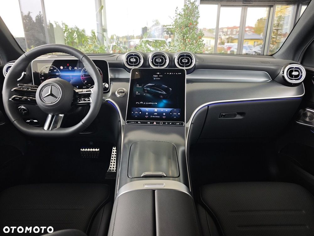 Mercedes-Benz GLC - 15