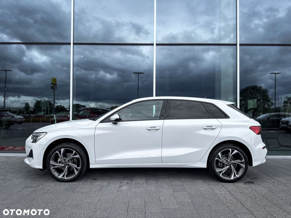 Audi A3 Sportback - 8