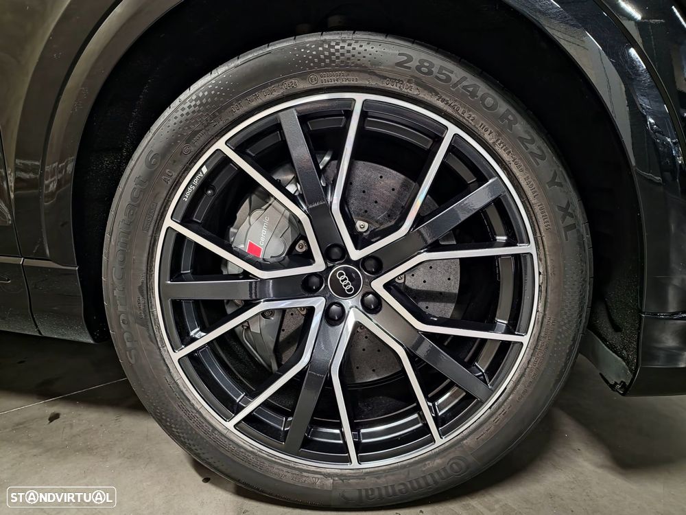 Audi SQ8 - 19