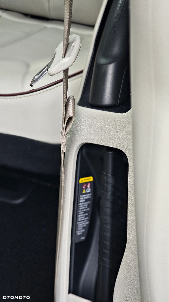 Chrysler Pacifica - 30