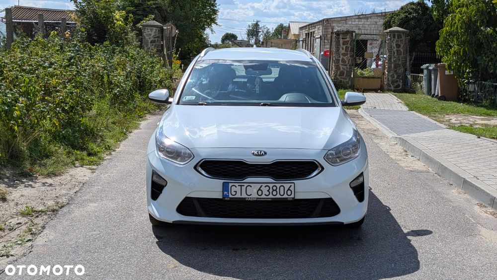 Kia Ceed 1.6 CRDi SCR M - 6