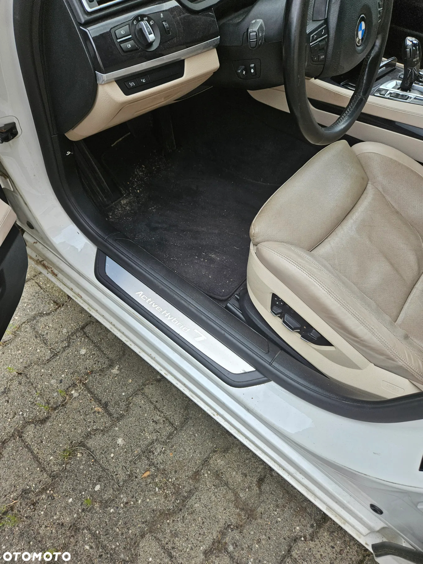 BMW Seria 7 750Li - 22
