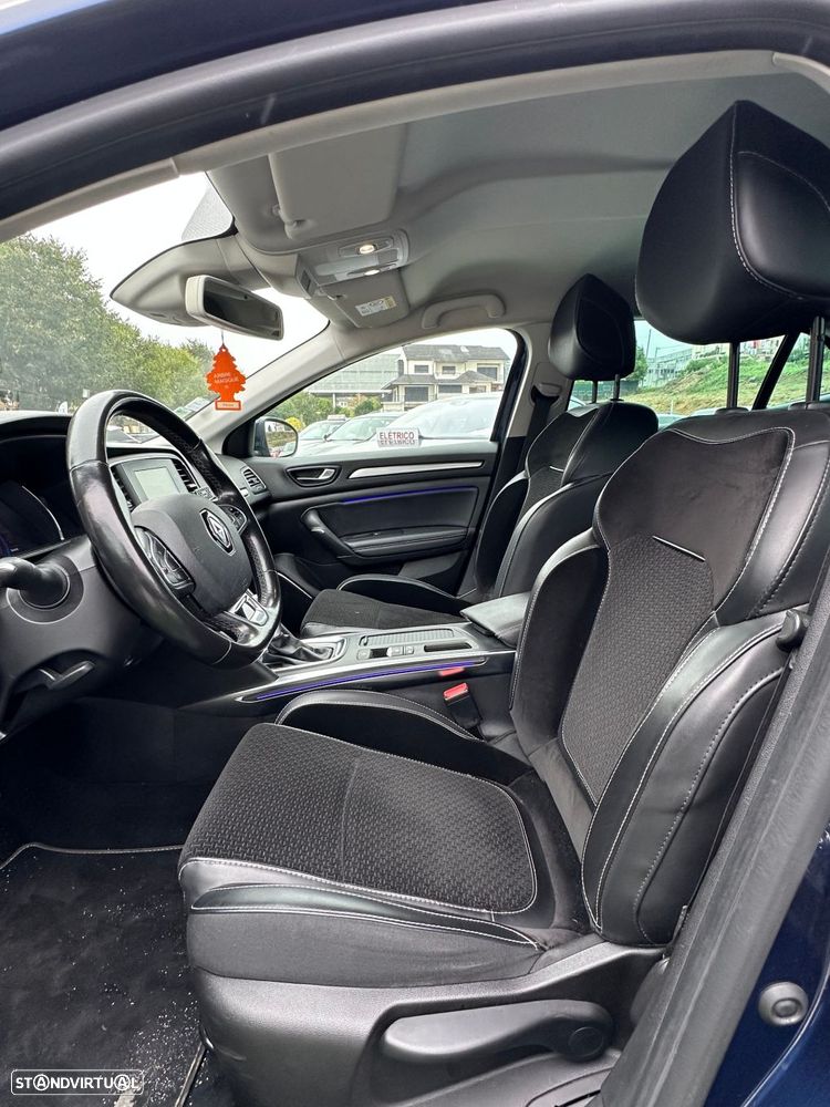 Renault Mégane - 22