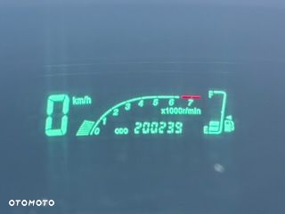 Toyota Yaris 1.0 Unlimited - 2