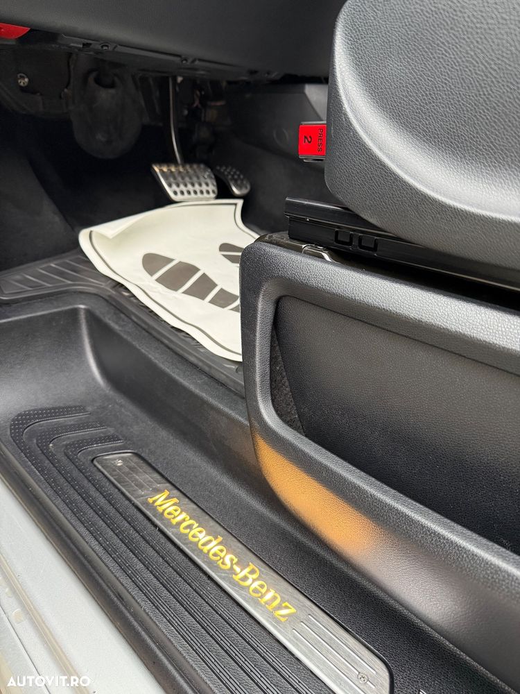 Mercedes-Benz V - 13