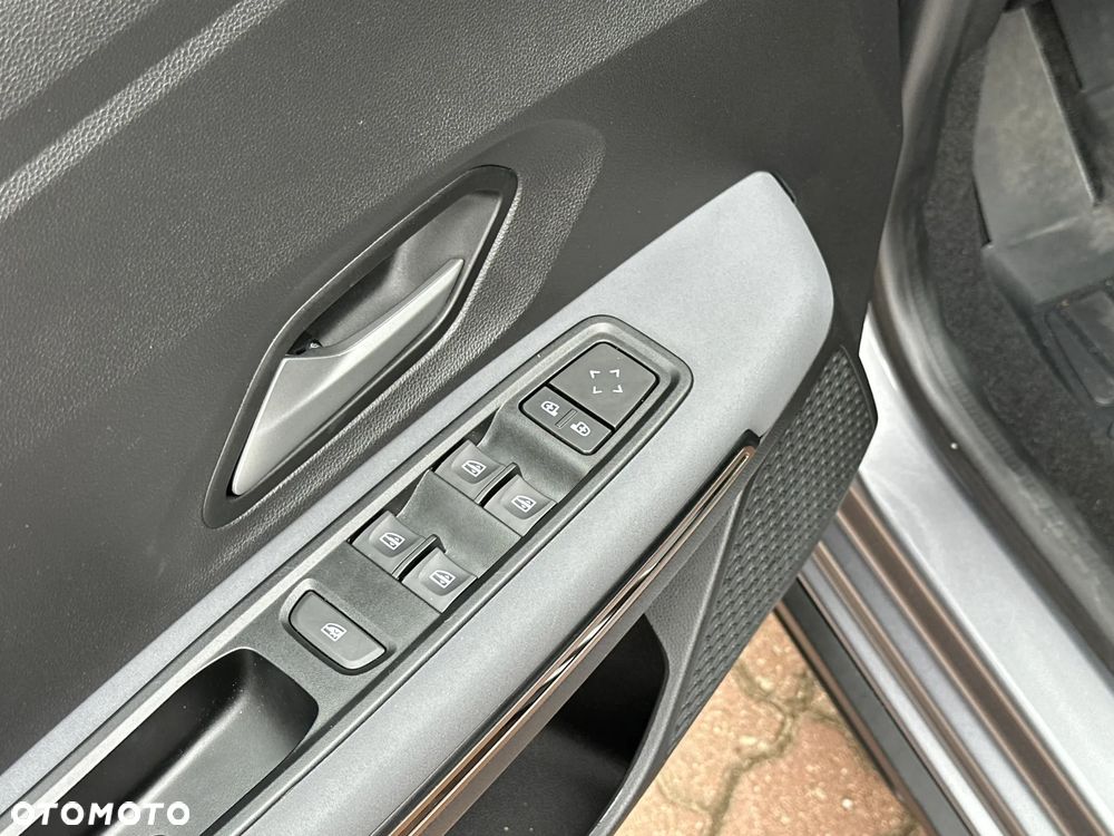 Dacia Sandero Stepway - 11