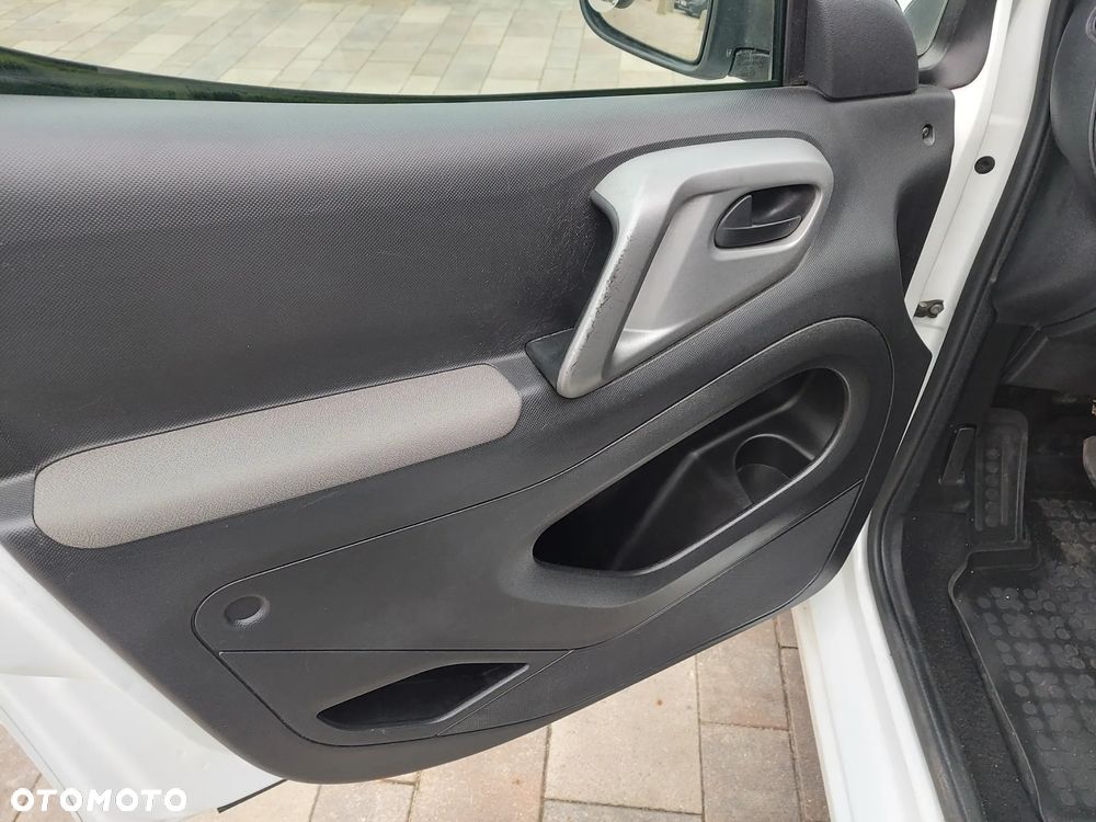 Citroën Berlingo 1.6 BlueHDi XTR - 15