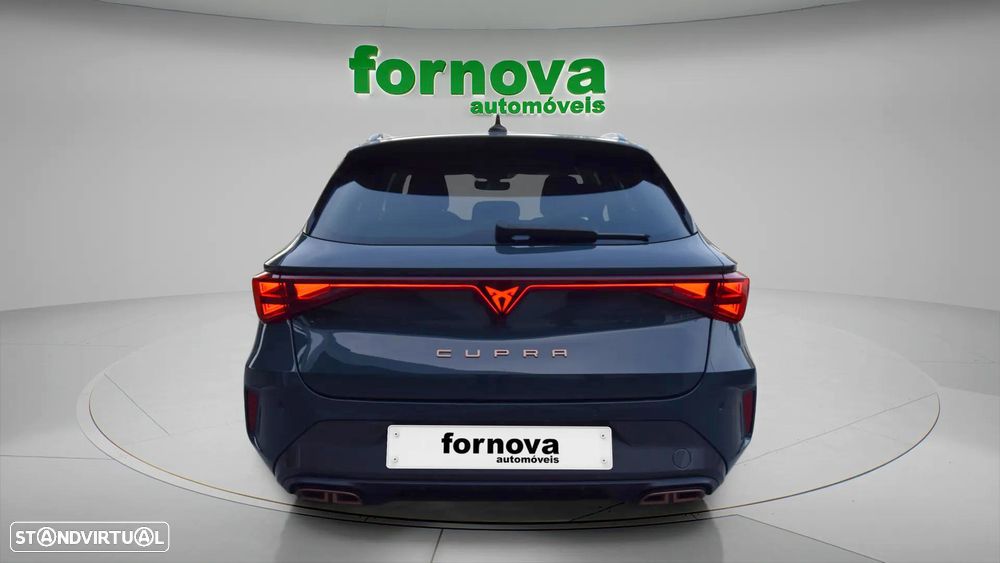 Cupra Leon ST 1.5 e-Hybrid DSG - 2