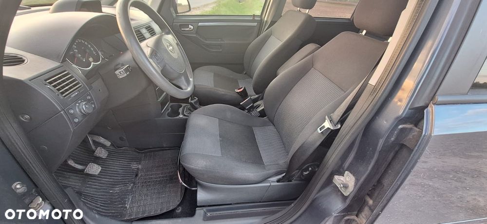 Opel Meriva 1.6 Cosmo - 8