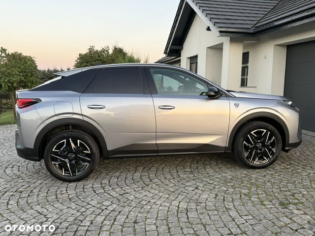 Peugeot 3008 Hybrid 145 e-DSC6 GT - 8