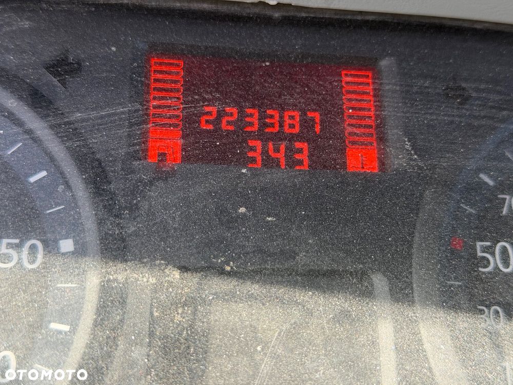 Renault Trafic - 6