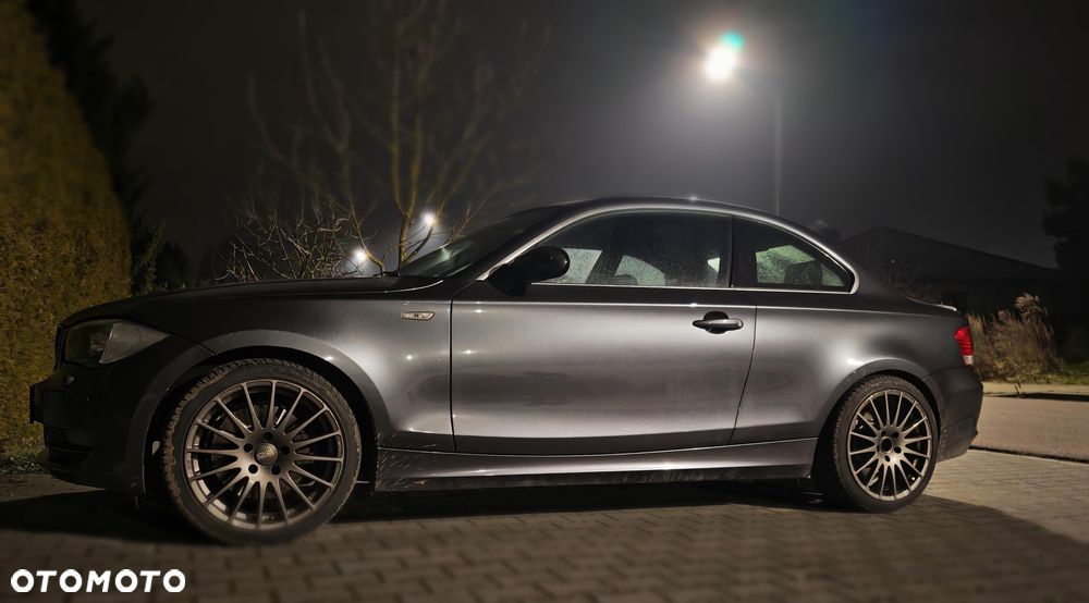BMW Seria 1 123d - 3