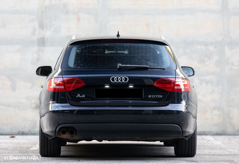 Audi A4 Avant 2.0 TDI - 1