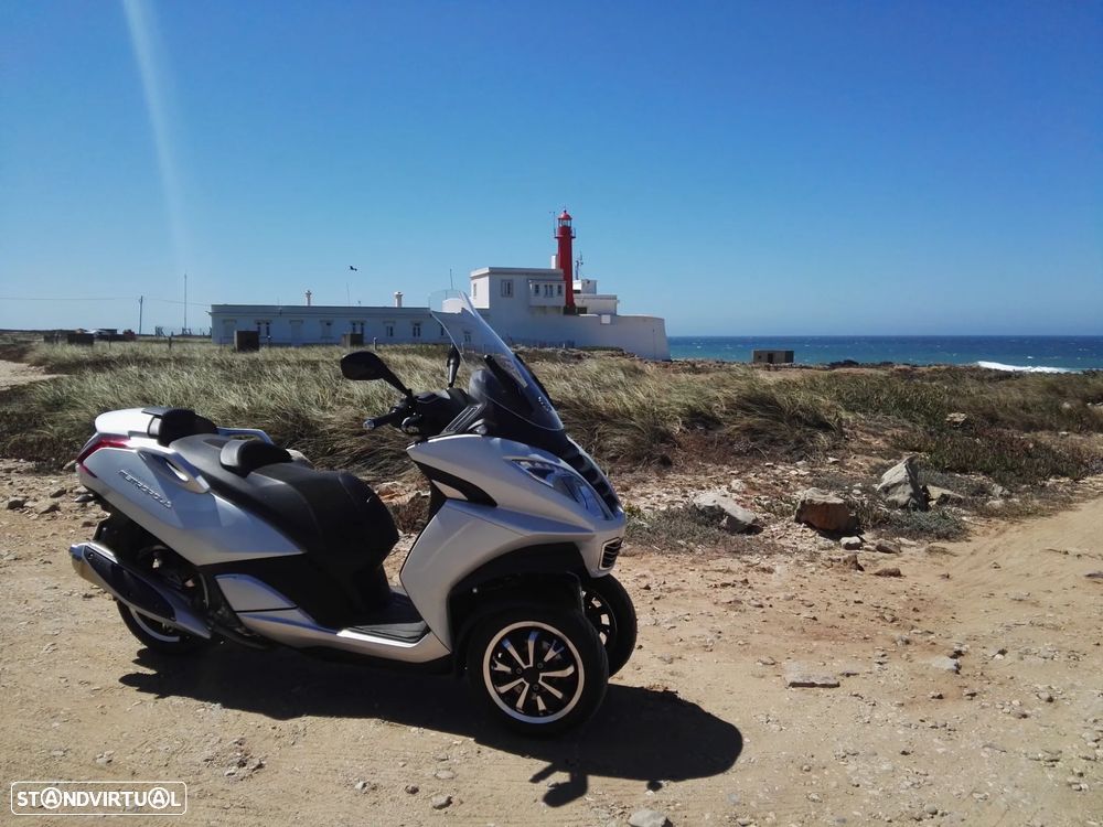 Peugeot Métropolis - 5