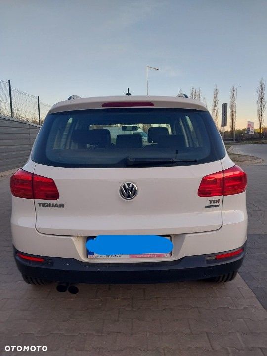 Volkswagen Tiguan - 14
