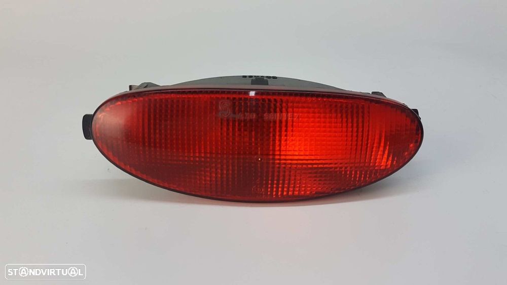 FAROLIM TRASEIRO CENTRAL PEUGEOT 206 BERLINA XN - 1