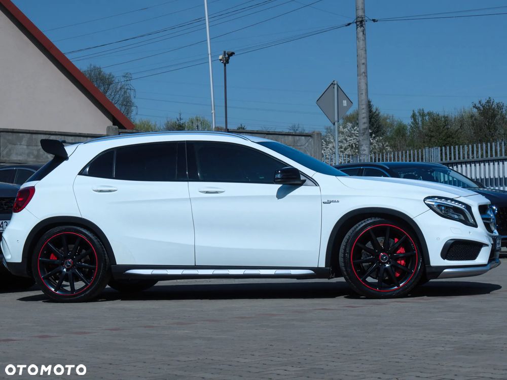 Mercedes-Benz GLA 45 AMG 4-Matic Edition 1 - 6