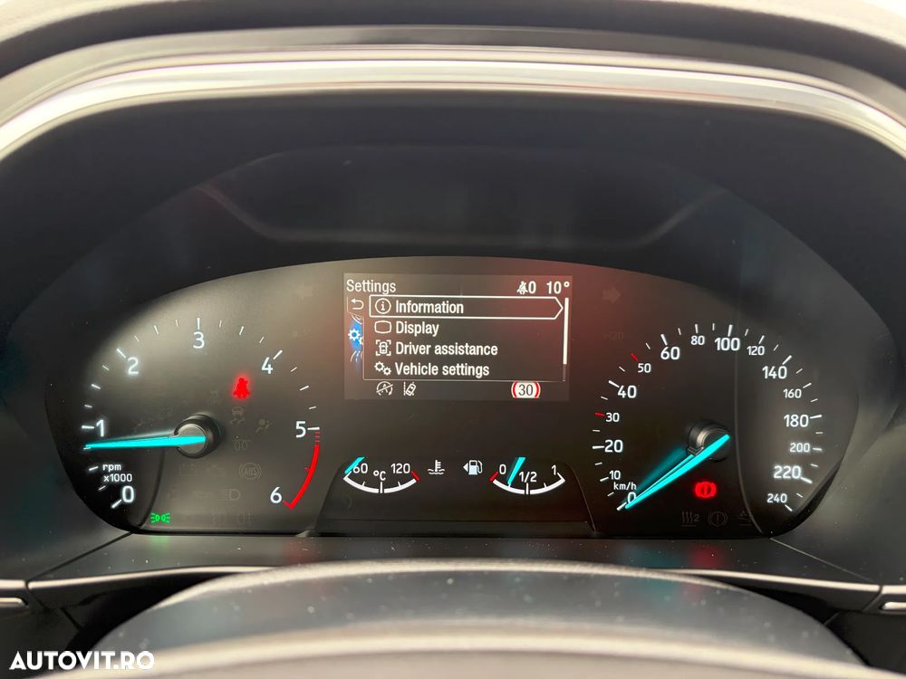 Ford Focus 1.5 EcoBlue Titanium X - 20