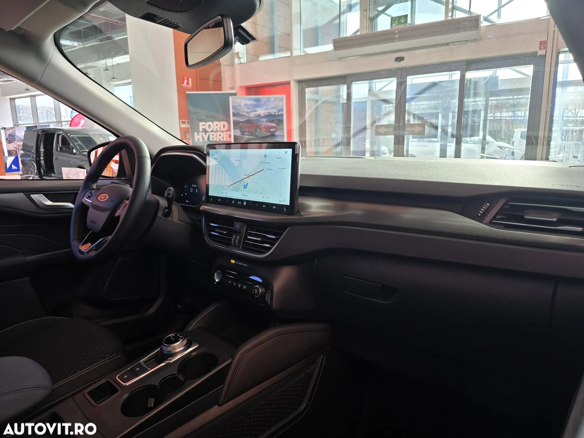 Ford Kuga - 11