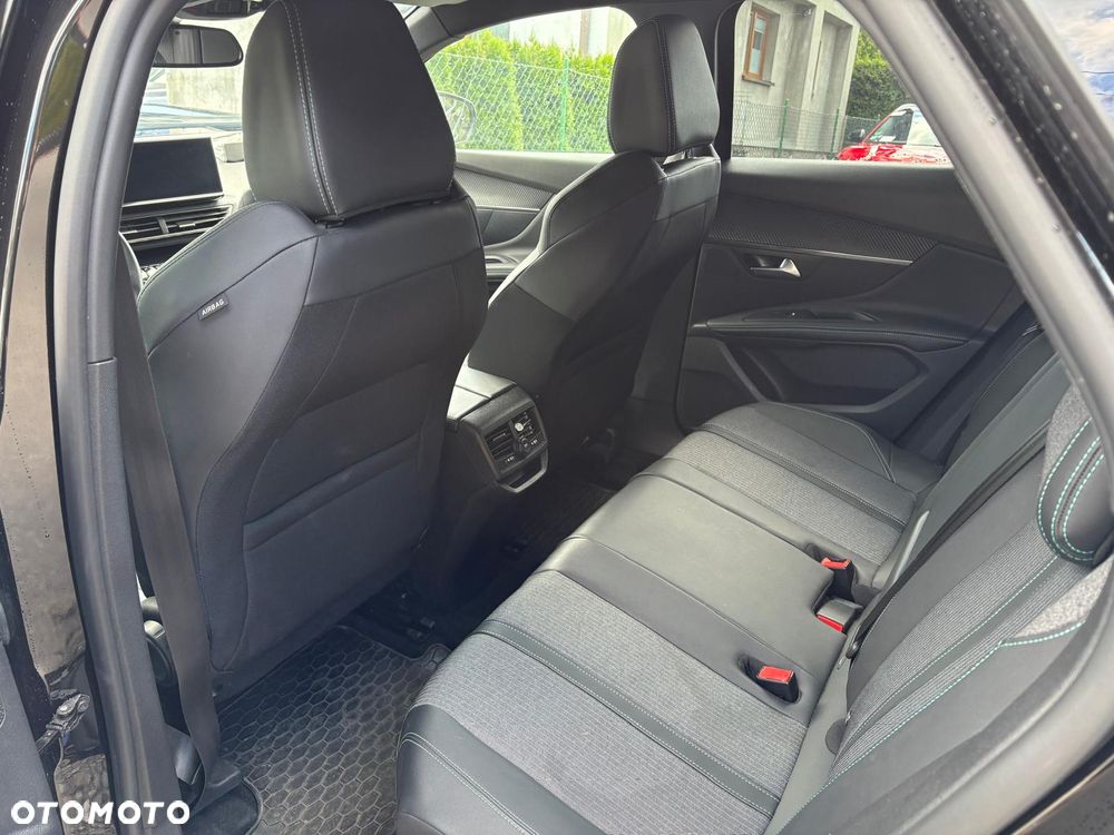 Peugeot 3008 1.2 PureTech Allure S&S EAT6 - 25