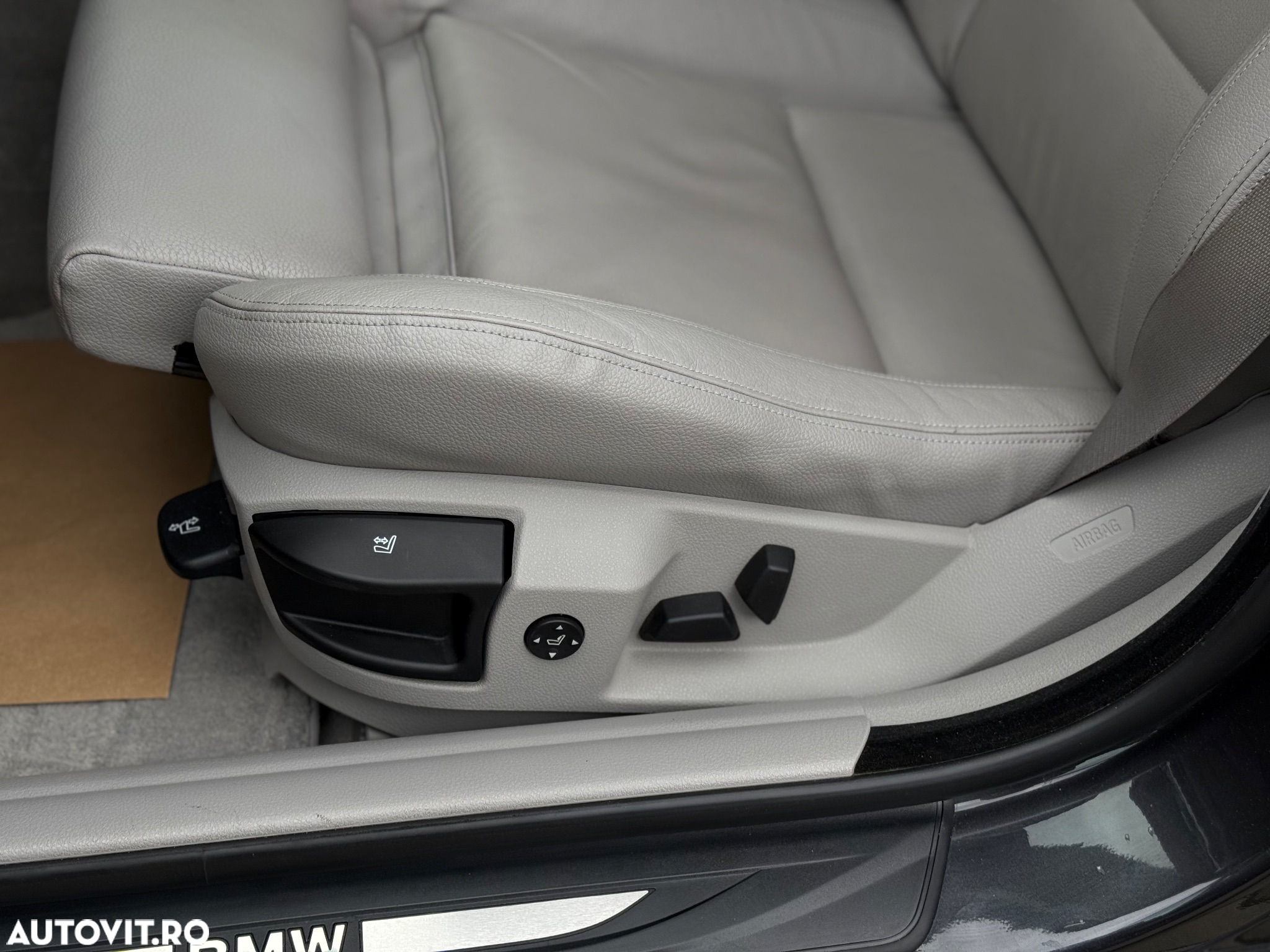 BMW Seria 5 520d Touring Aut. - 19