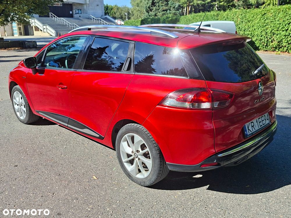Renault Clio - 2