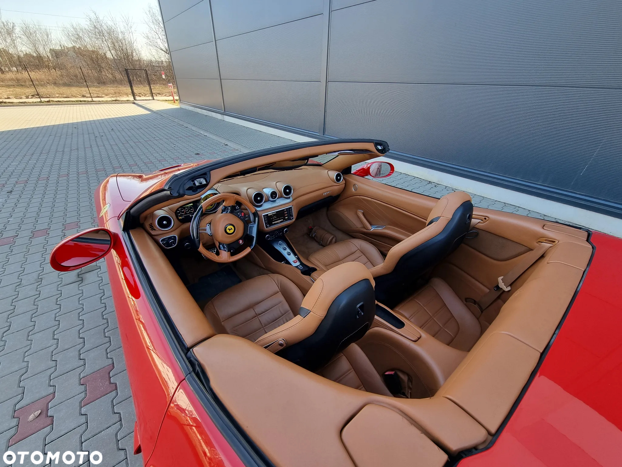 Ferrari California T - 31